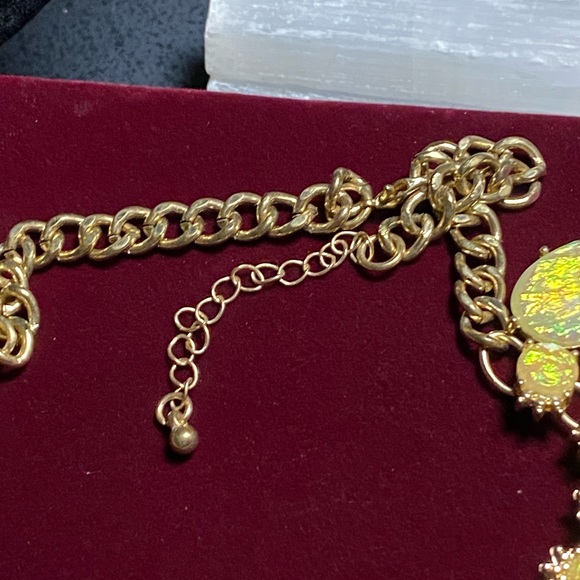 Opal like Necklace 😊💛 - Picture 5 of 7